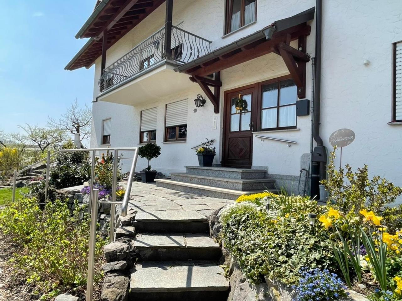 Bergchalet Mirabell - Hofgut フリードリヒスハーフェン エクステリア 写真