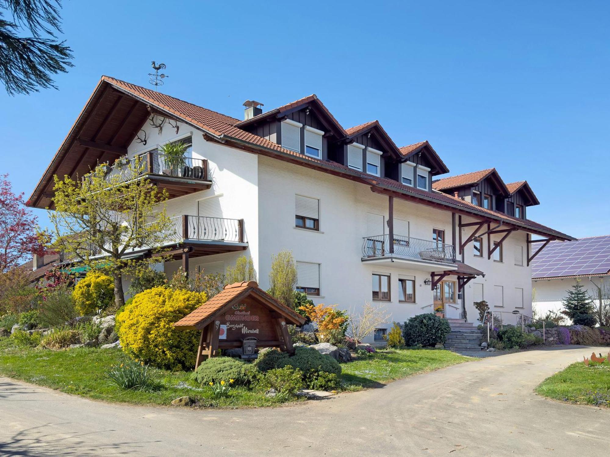 Bergchalet Mirabell - Hofgut フリードリヒスハーフェン エクステリア 写真
